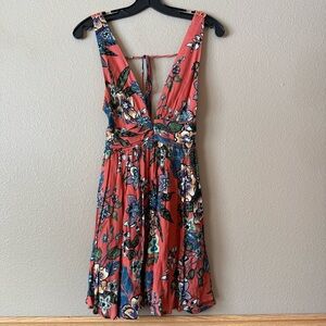 Illa Illa floral lace open back short dress